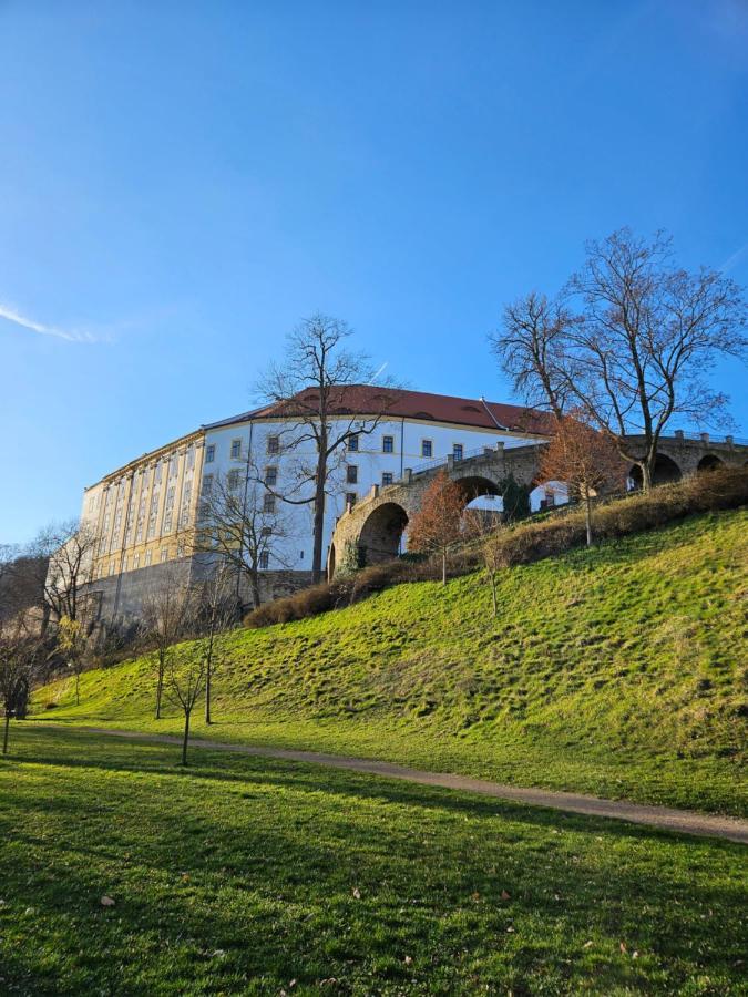 Apartman U Labe Decin Eksteriør billede